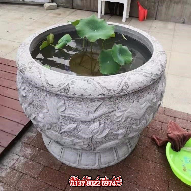 精美絕倫，濃濃古典風情歐式別墅大理石浮雕魚缸擺件