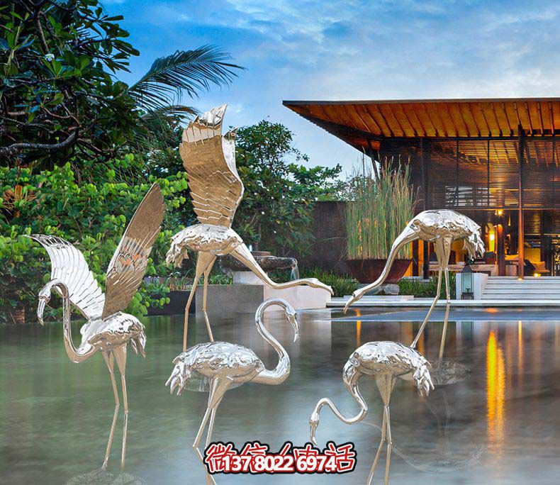 不銹鋼火烈鳥雕塑,游樂園擺放鏡面裝點(diǎn) 不銹鋼火烈鳥雕塑,游樂園擺放鏡面裝點(diǎn)