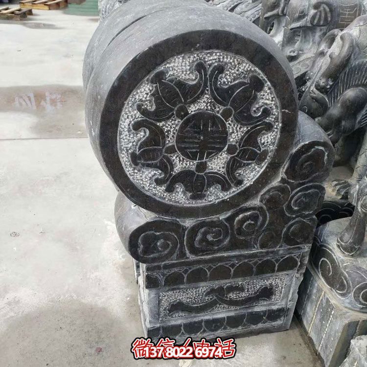 精美青石浮雕抱鼓石雕塑，點綴門口庭院