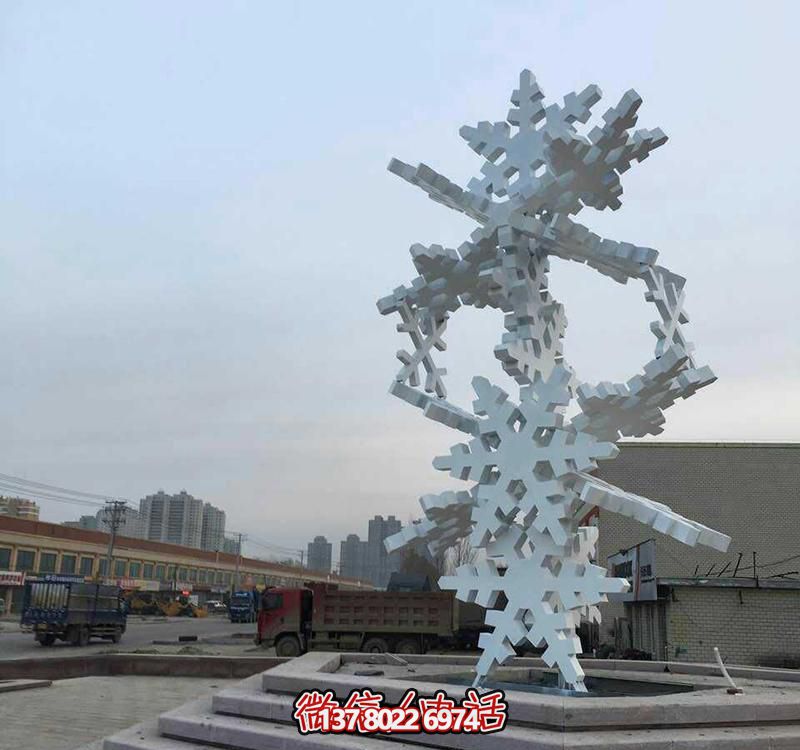 現(xiàn)代不銹鋼雕塑景觀樹，點亮城市花園